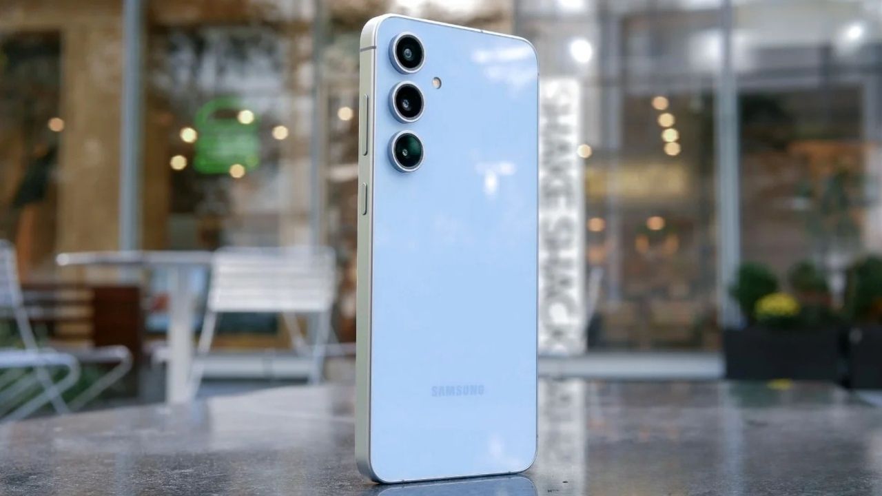 Samsung Galaxy S25 FE